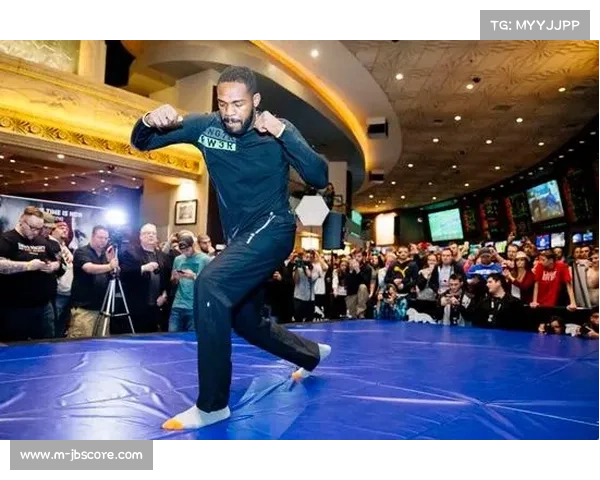 格斗迷线下观赛热情高,合生汇举办UFC 322观赛会