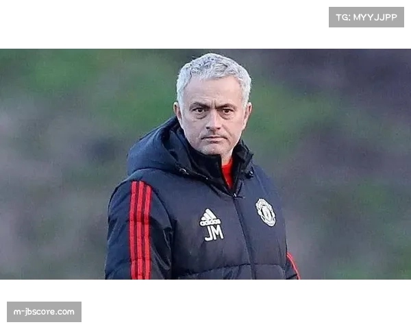 尼斯主帅弗兰克-海斯因球迷暴力事件决定辞职，放弃遣散费